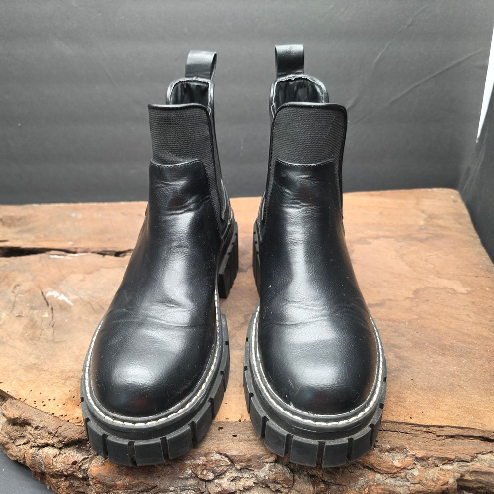 BCBGeneration Ulysa Boot Women 8 Blk Lug Sole Chelsea Platform Goth Streetwear